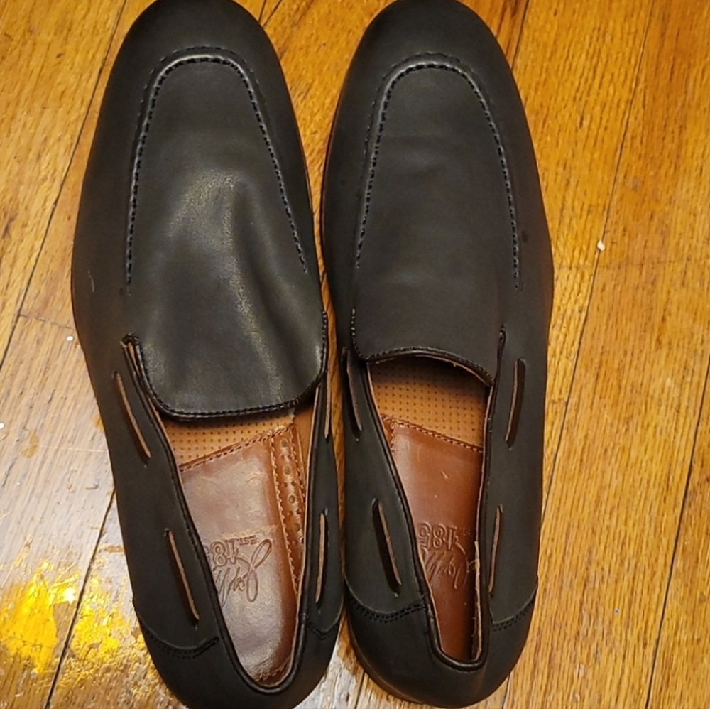 J & M EST 1850 Men's Elegant Green Leather Slip-On Loafers SZ 8.5